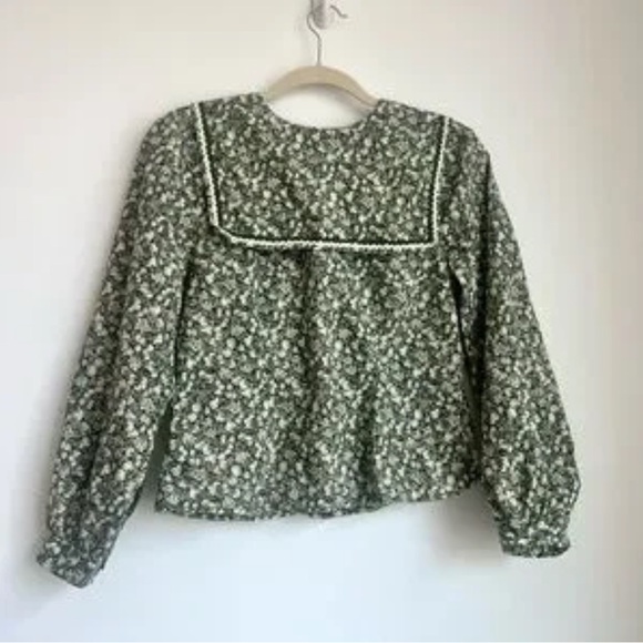 DÔEN Renoir Top in Pomme et Poire print.
Size Medium in great condition - Picture 2 of 3